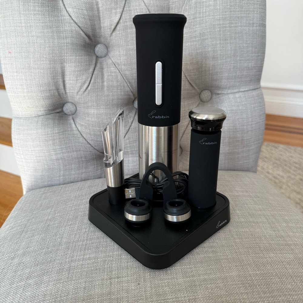 Rabbit Electric Wine Opener Set - Black and‎ Silver